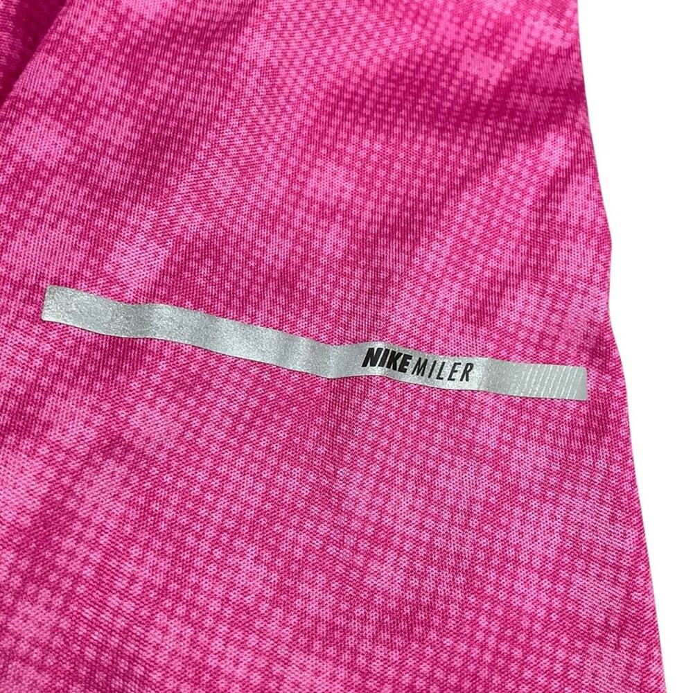 Nike Running Dri Fit Fuchsia Long Sleeve Sports Top Size Large EUC - Picture 8 of 11